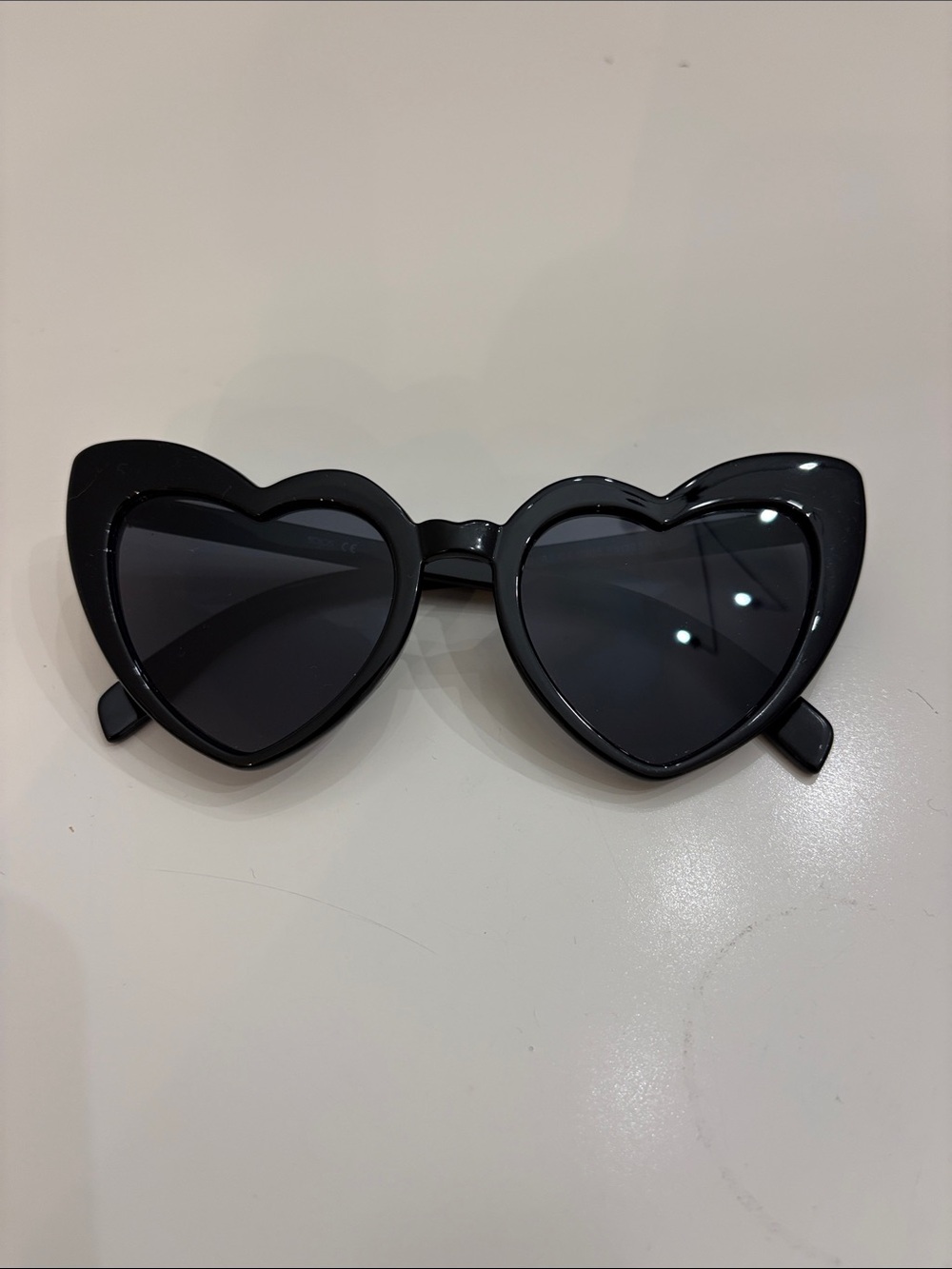 Sojos Retro Vintage Heart-Shaped Sunglasses in Black